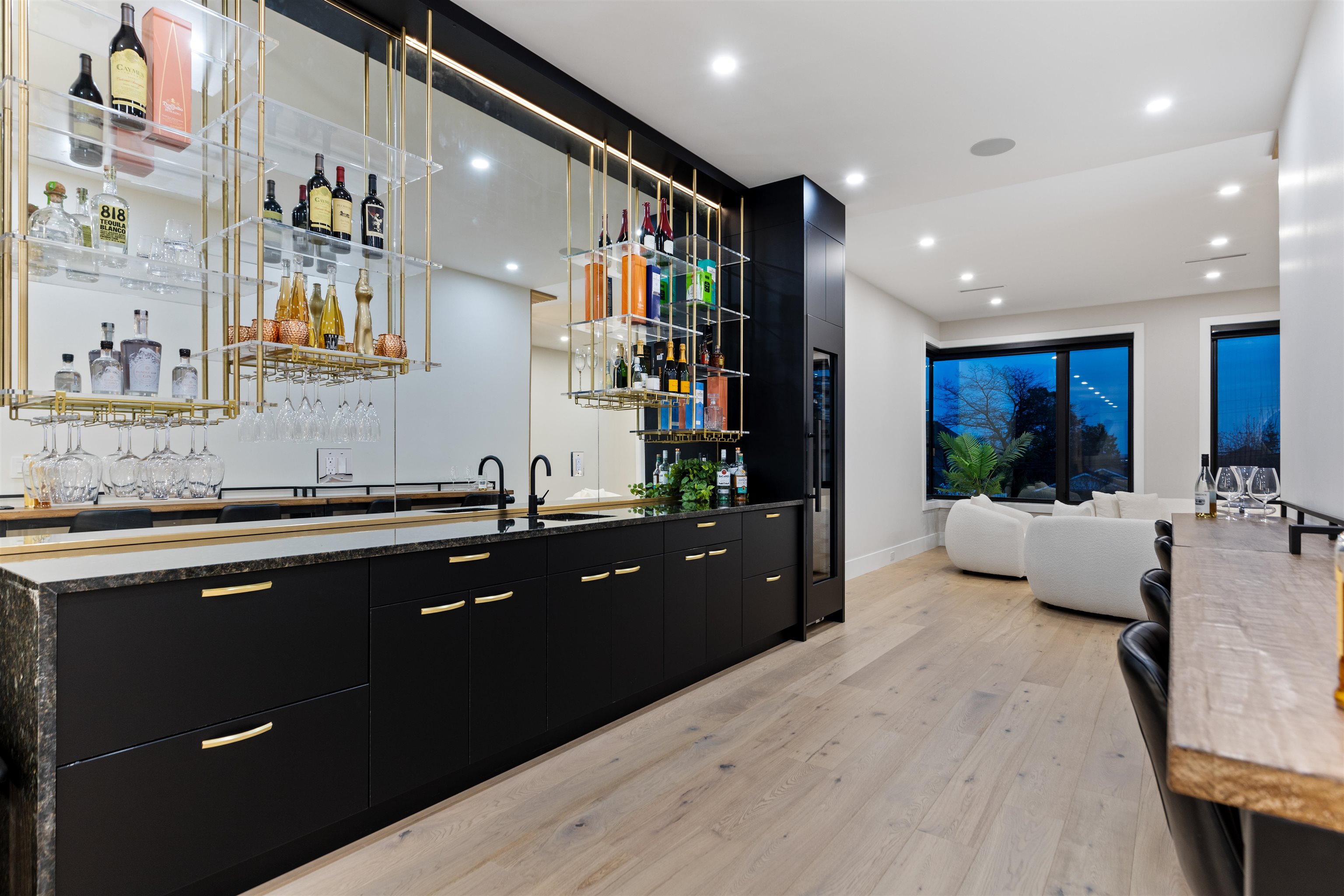 Additional image 5 of 19023 61a Avenue, Surrey, BC, V3S 8C8