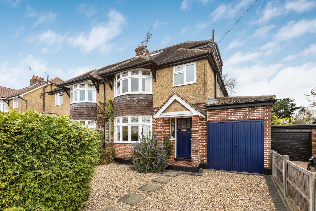 Highfield Avenue, Harpenden, AL5