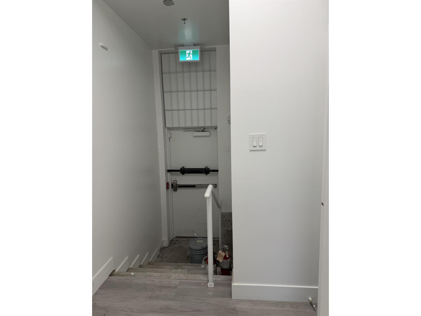 Additional image 3 of 102-8050 128 Street, Surrey, BC, V3W4E9