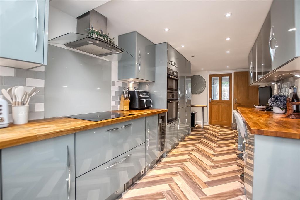 Additional image 7 of 4 bed detached house for saleMinster Walk, Hurworth, Darlington DL2
