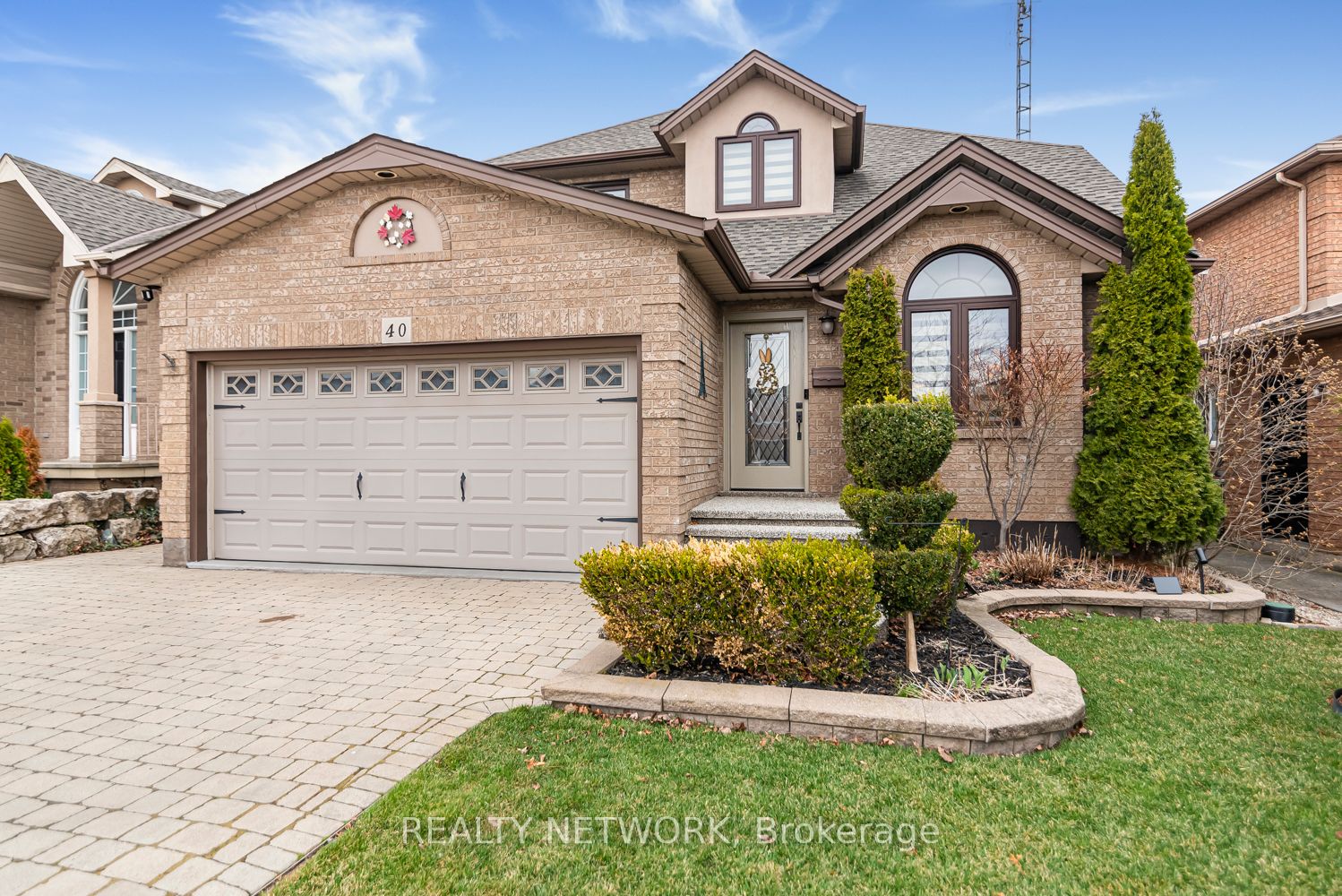 40 Artistic Boulevard, Hamilton, ON, L8T 4Z9