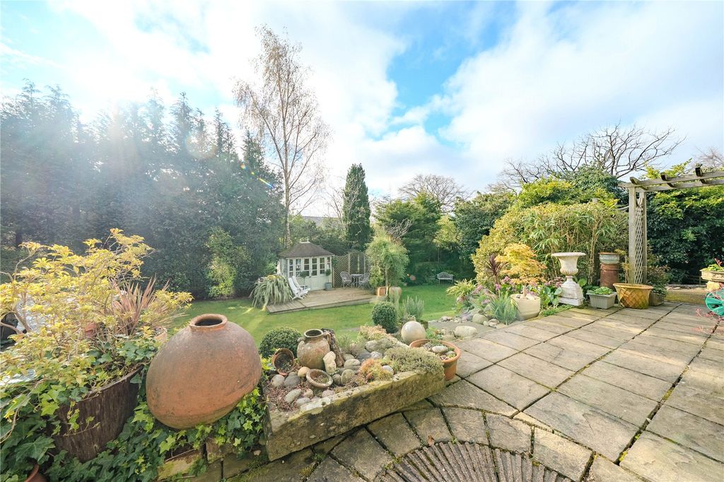 Additional image 19 of 3 bed flat for saleOaklea Hall Close, Adel, Leeds, West Yorkshire LS16