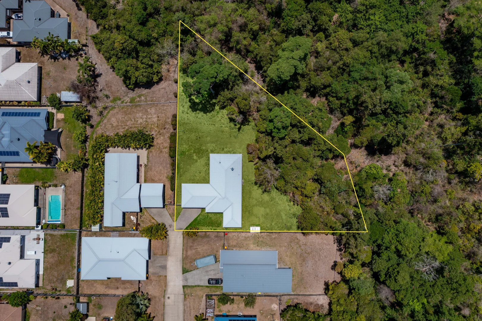 Additional image 3 of 29B Armada Crescent, Jubilee Pocket QLD 4802