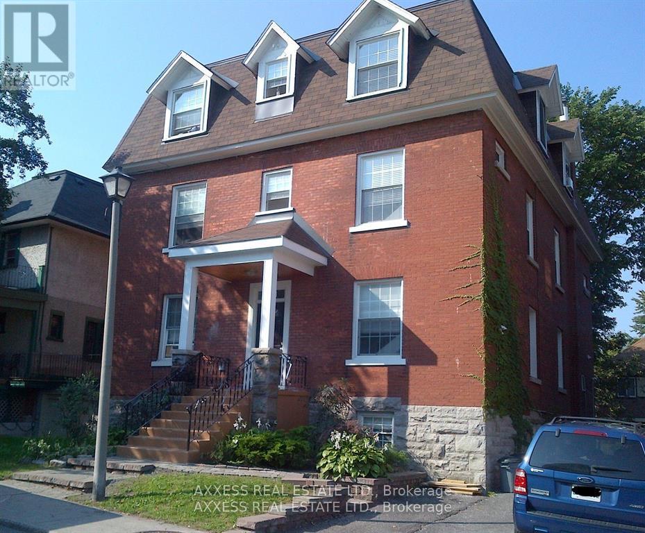 #5-96 Wurtemburg Street, Ottawa, ON, K1N8M2