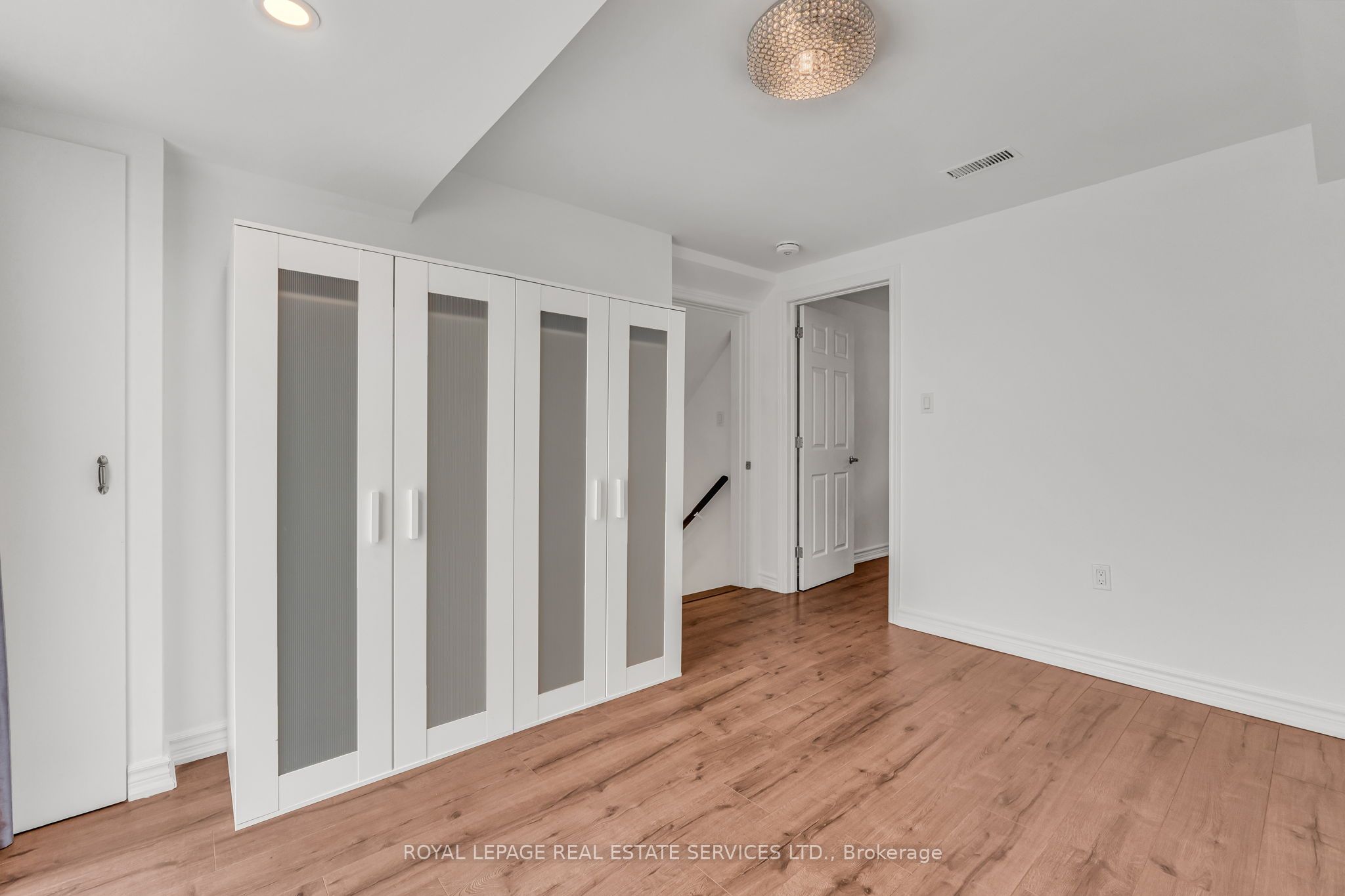 Additional image 6 of #Lower-509 Pinedale Avenue, Burlington, ON, L7L 3W3