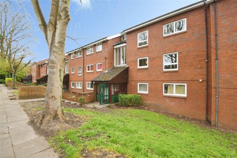 Park Hill Drive, Leicester, Leicestershire LE2