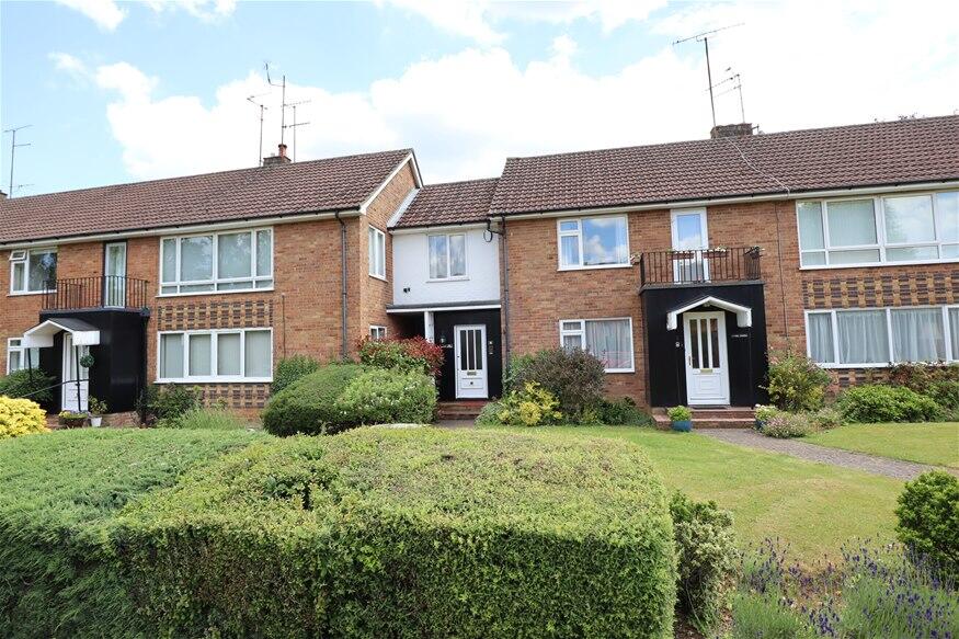 Douglas Road, Harpenden, AL5