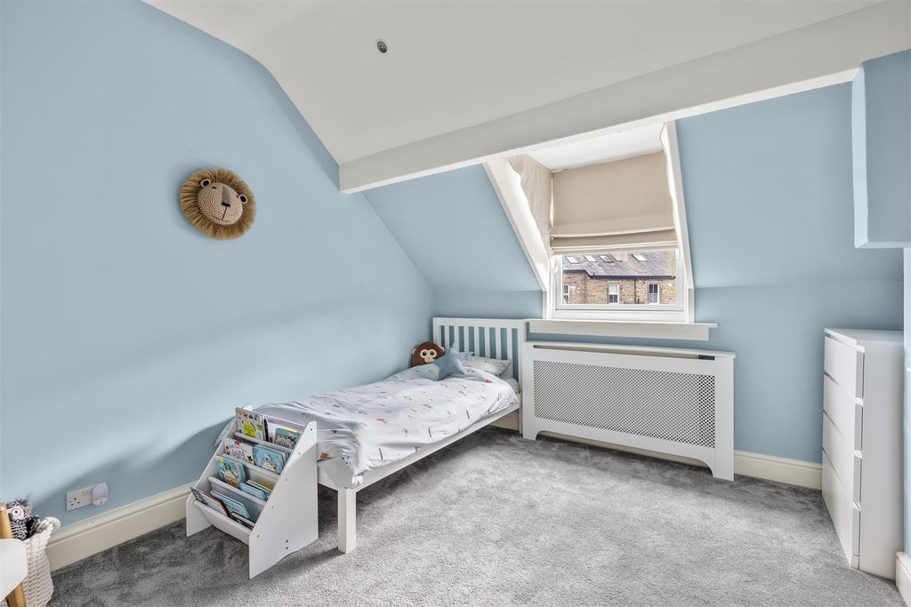 Additional image 22 of 5 bed semi-detached house for saleGrove Road, Ilkley LS29