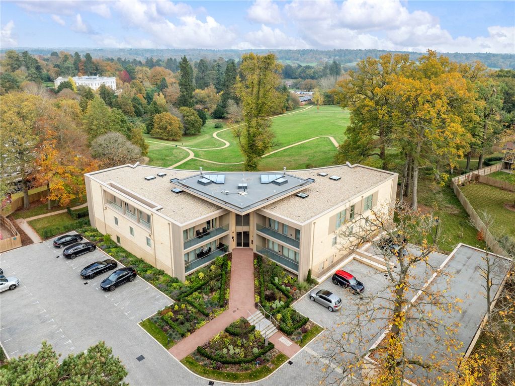 Additional image 2 of 3 bed flat for saleMadeira Walk, Ascot, Berkshire SL5
