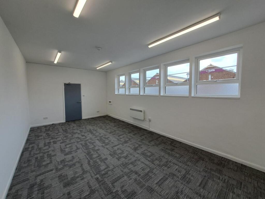 Additional image 5 of Unit 16, Tewin Court, Welwyn Garden City, AL7