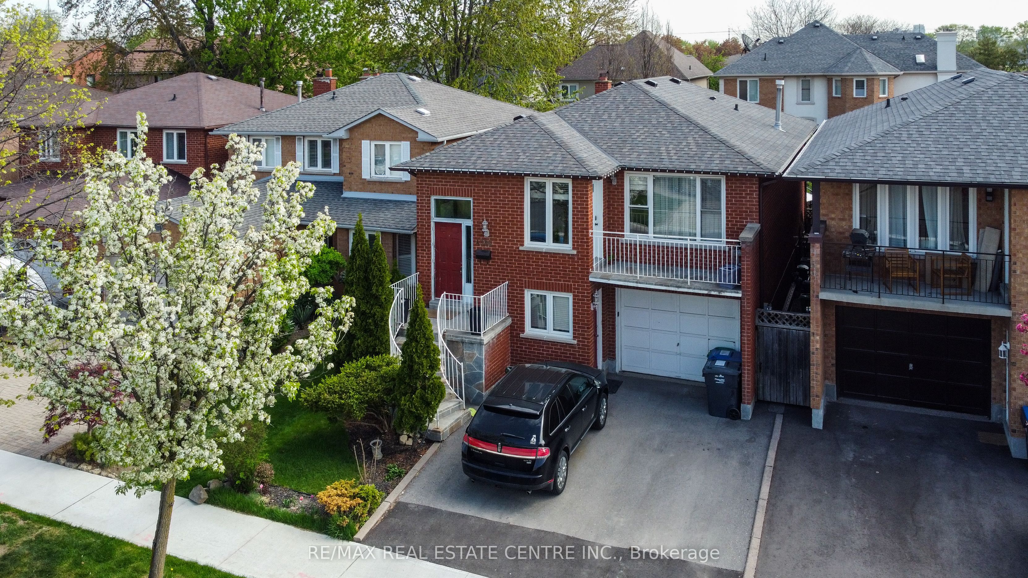 4386 Curia Crescent, Mississauga, ON, L4Z 2X3