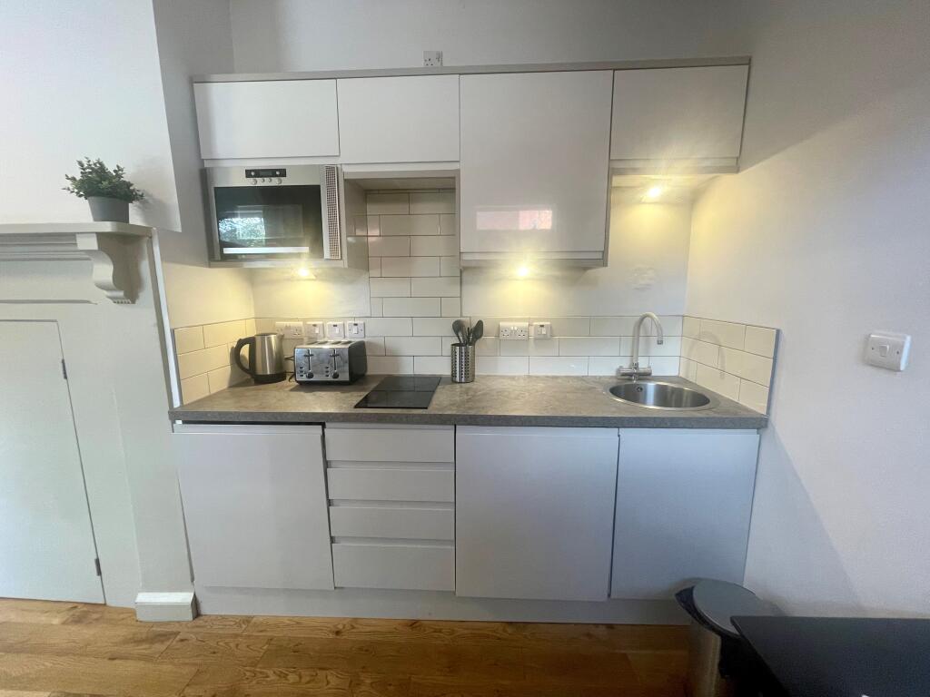 Additional image 2 of Woodhurst Road, Moseley, B13