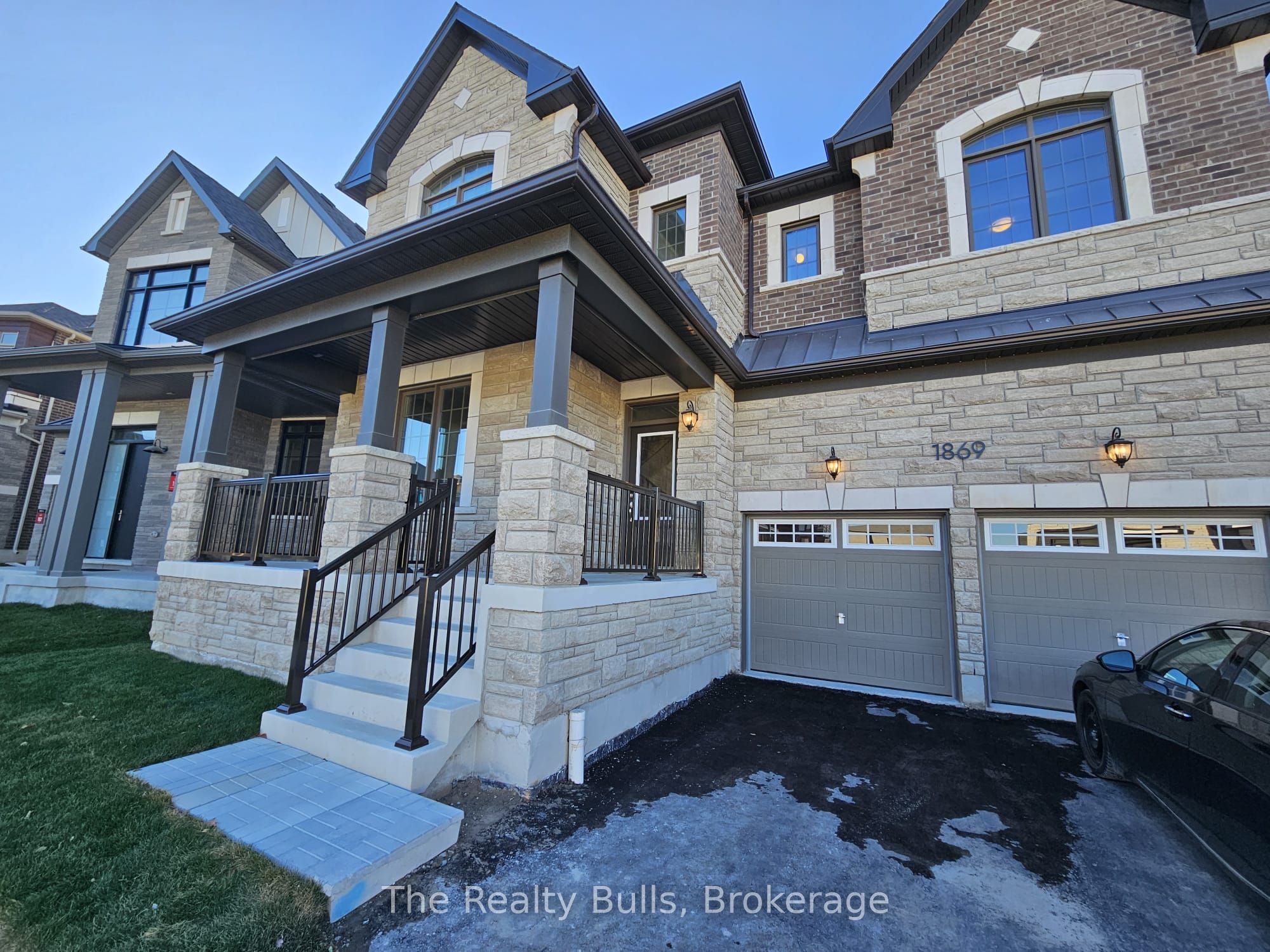 Basement-1869 Narcissus Gardens, Pickering, ON, L1X 2R2
