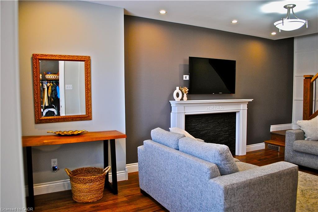 Additional image 4 of 107 Graham Avenue S, Hamilton, ON, L8K 2M2