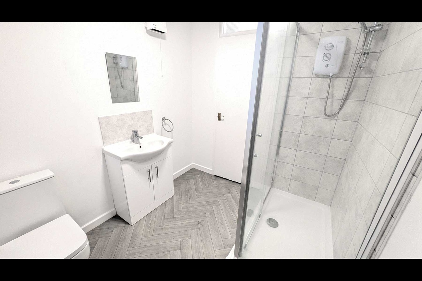 1 Bed Flat, Rodney St, L1, N1 7GU photo 3