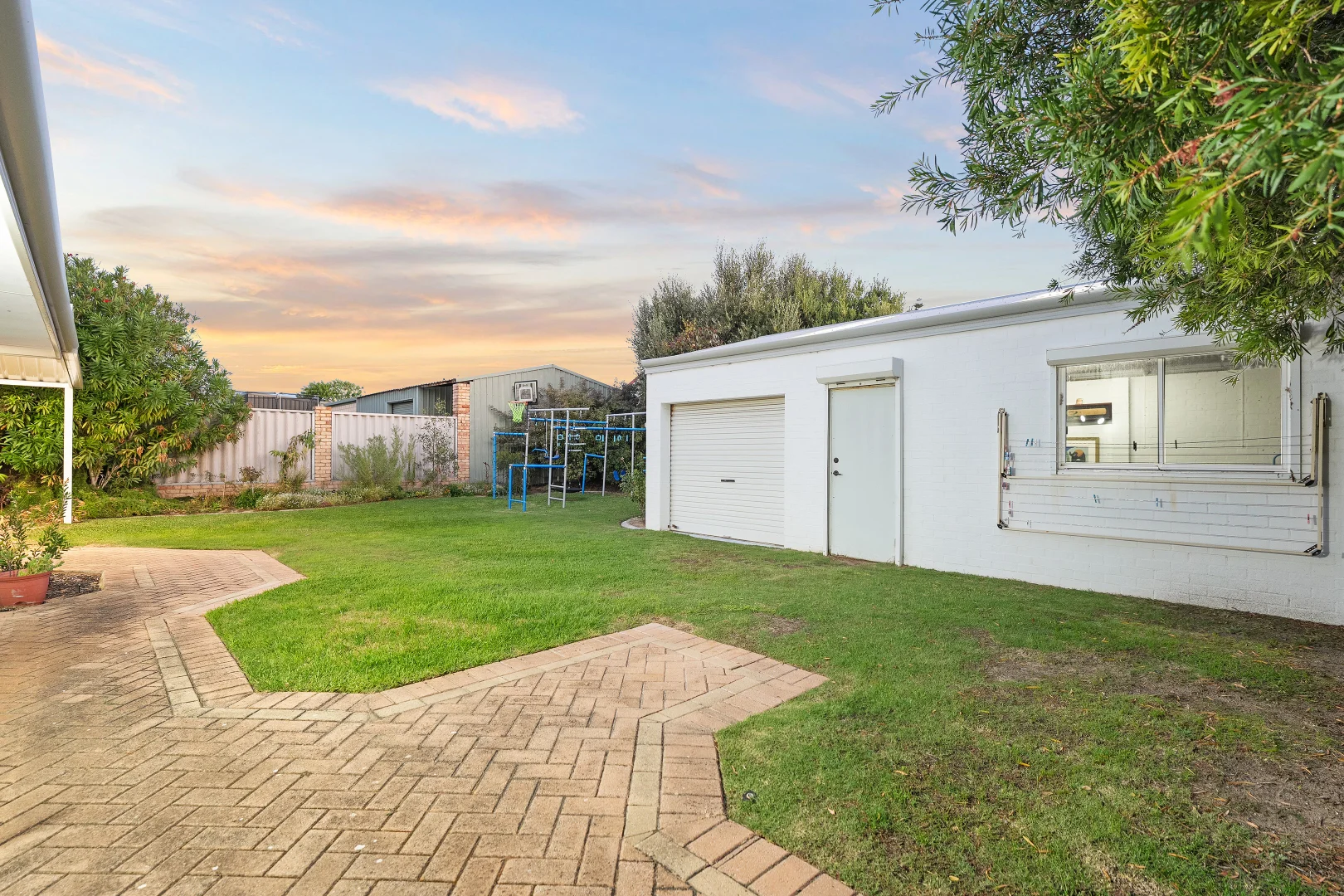 Additional image 35 of 129 Penguin Road, Safety Bay WA 6169