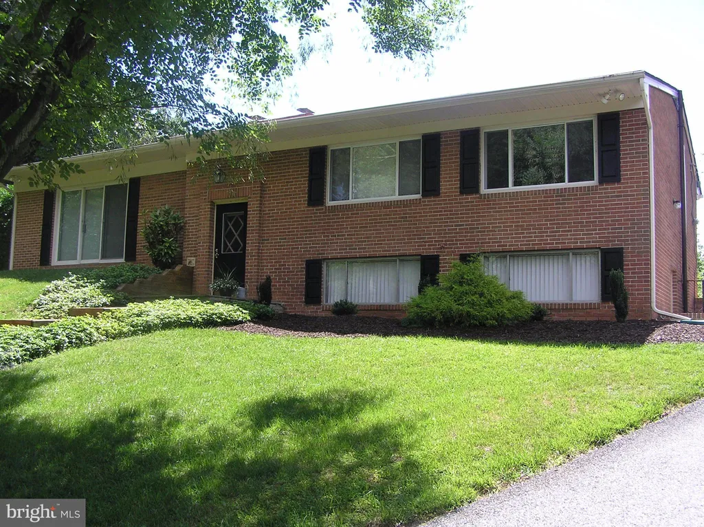 6421 Plant Road, Frederick, MD 21701