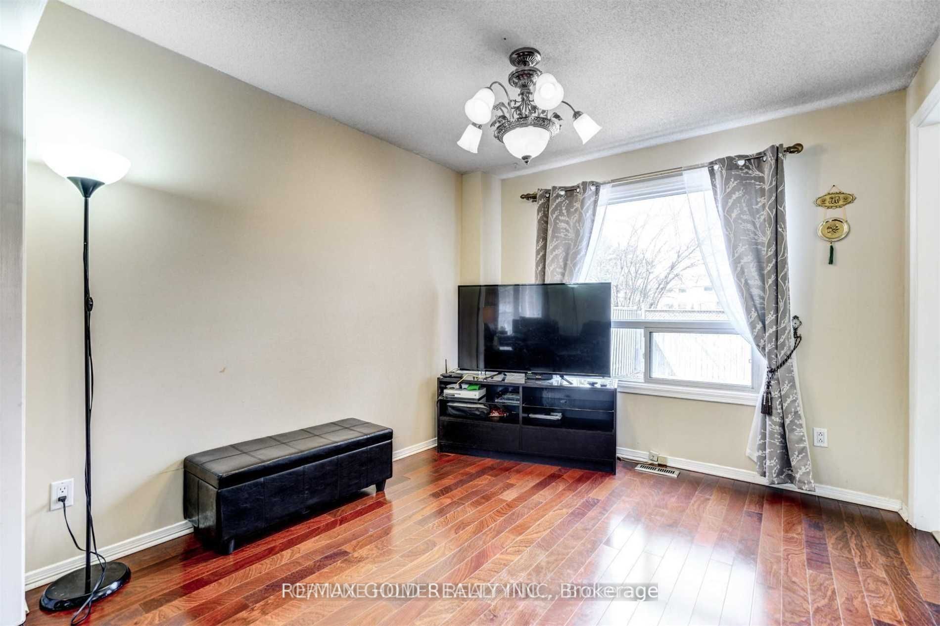 Additional image 4 of Upper-36 Candy Crescent, Brampton, ON, L6X 3Z7