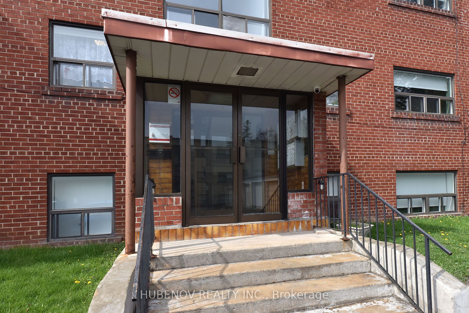 Additional image 4 of 1051 Victoria Pk Avenue, Toronto, ON, M4B 2J7