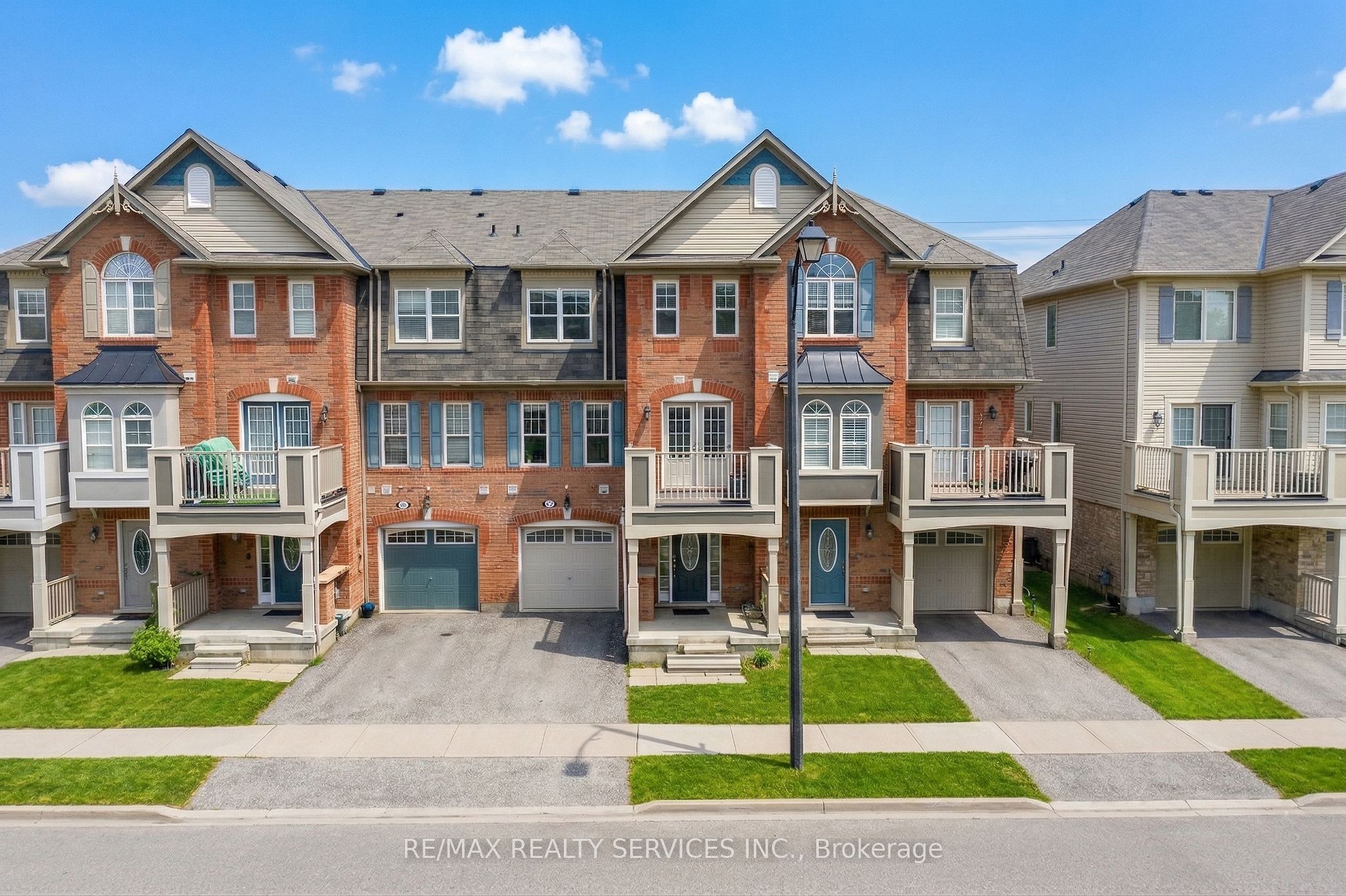 73 Dredge Court, Milton, ON, L9T 8R8