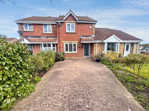 Ashley Close, Killingworth, Newcastle Upon Tyne NE12