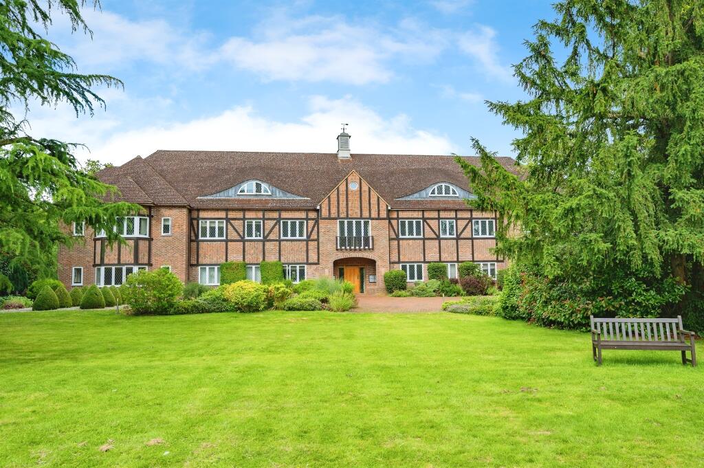 Highfield Lane, Tyttenhanger, St. Albans
