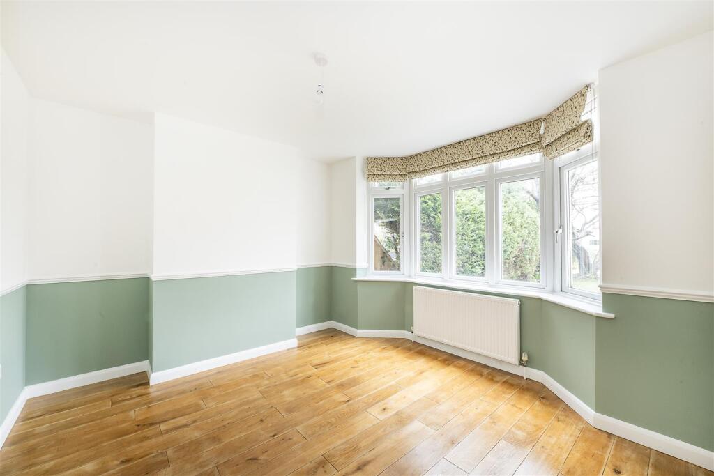 St Helier Road, Sandridge, St Albans photo 4