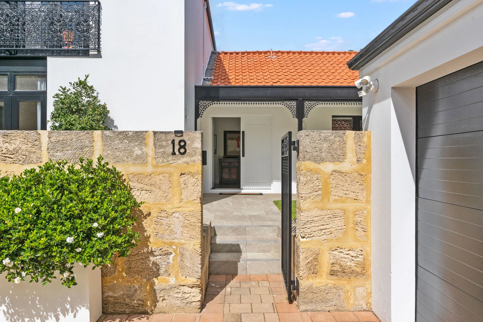 Additional image 4 of 18 Cliff Way, Claremont WA 6010