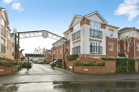 Langstaff Way, Southampton, Hampshire SO18