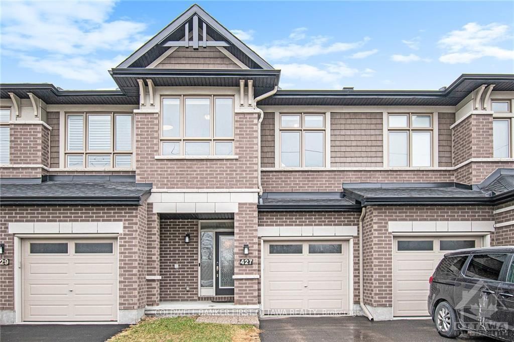 427 Rainrock Crescent, Ottawa, ON, K1W 0K4