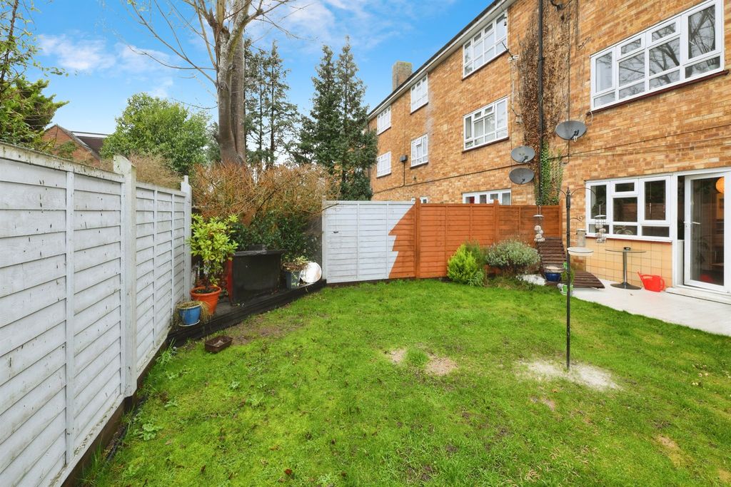 Additional image 14 of 1 bed flat for saleTudor Way, Hertford SG14