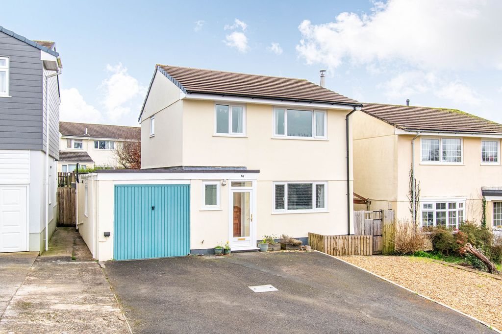 3 bed detached house for saleValley View, St. Keyne PL14