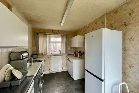 Leslie Street, Manchester M14, Room to rent