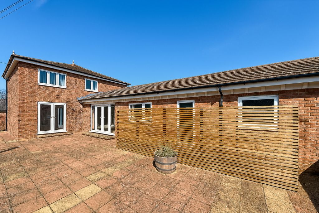 Additional image 21 of 5 bed terraced house for sale285 Stockton Road, Hartlepool TS25
