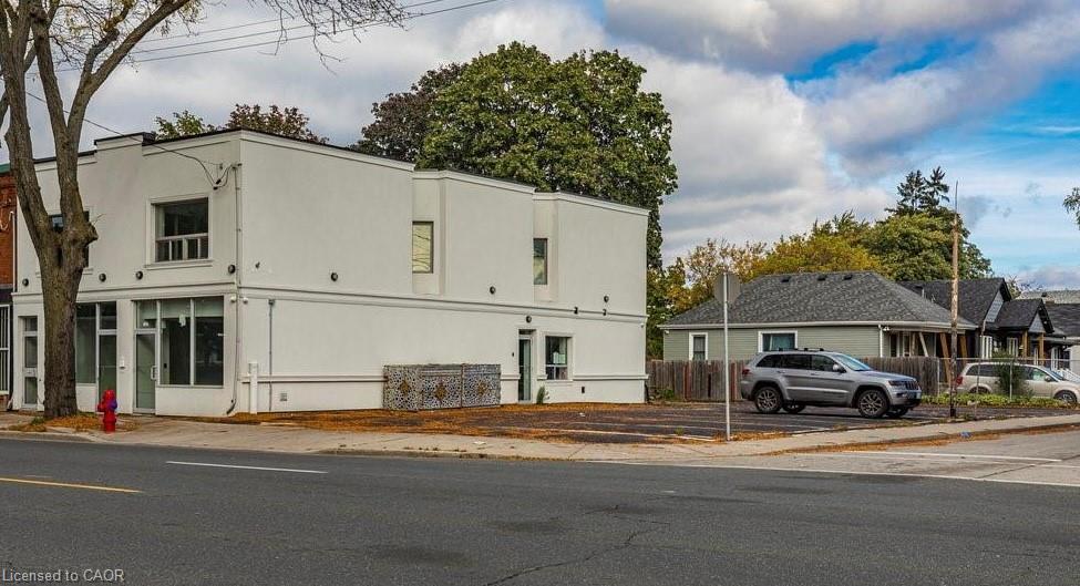 Additional image 2 of 2-1327 Main Street E, Hamilton, ON, L8K 1B4