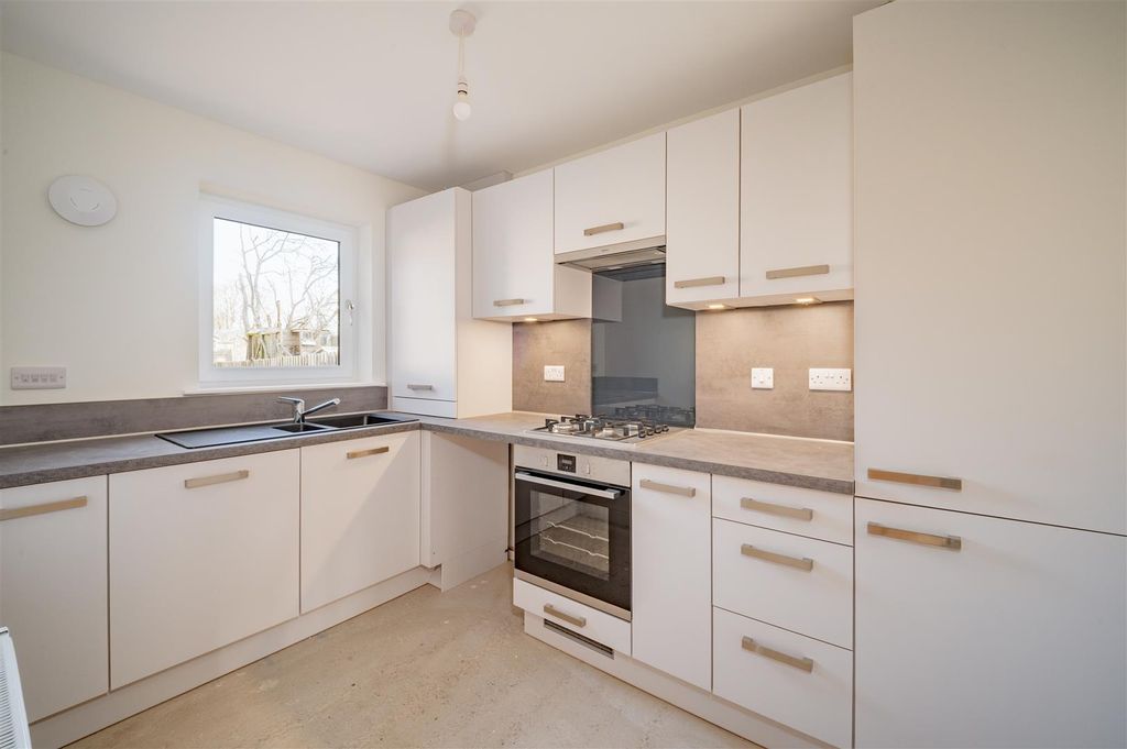 Additional image 5 of 3 bed property for saleNewtyle Lane, Dundee DD3