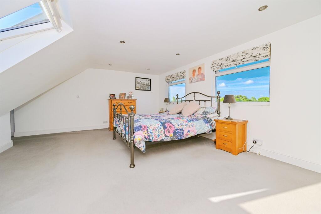 Additional image 7 of North Cottages, Napsbury, St. Albans