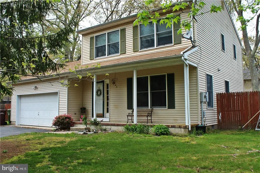 45 Dockage Road, Bayville, NJ 08721