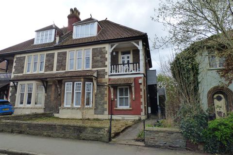 Manor Road, Fishponds, Bristol BS16