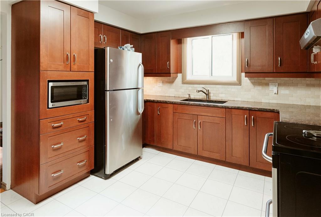 Additional image 5 of 642 Cedargrove Place, Waterloo, ON, N2L 4Y9