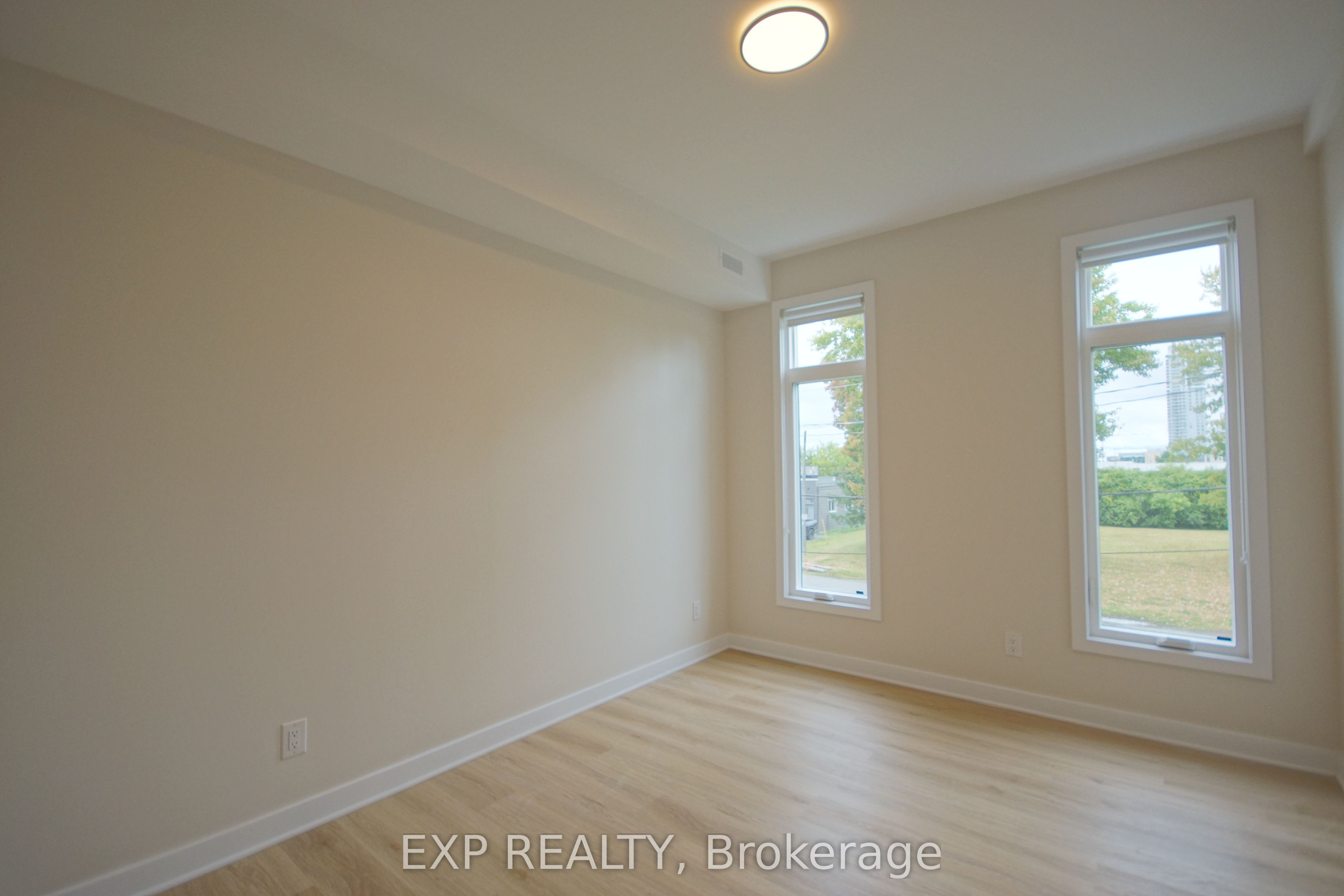 Additional image 6 of 1353 Gosset Street, Ottawa, ON, K1B 3P6