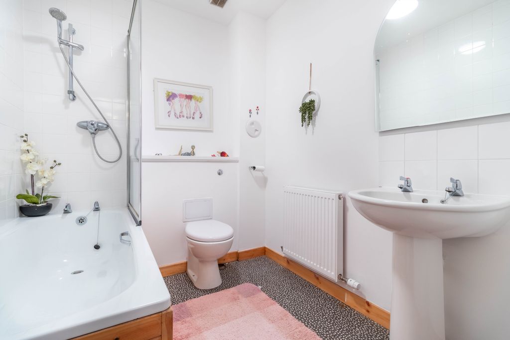 Additional image 5 of 2 bed flat for saleAlbert Place, Brechin DD9