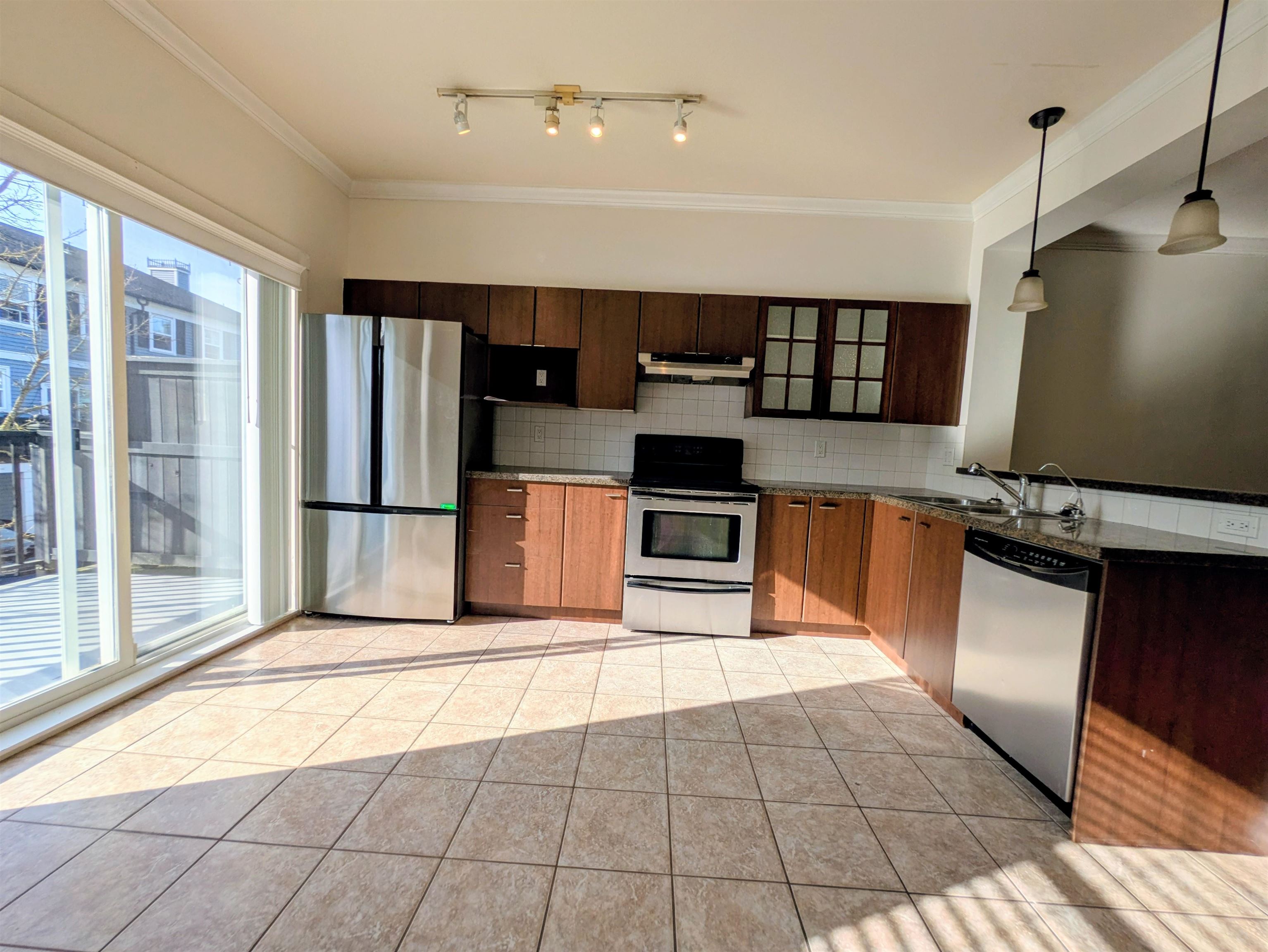 Additional image 4 of 58-19572 Fraser Way, Pitt Meadows, BC, V3Y 0A9
