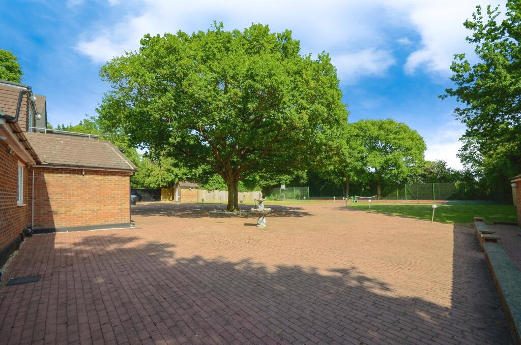 Additional image 32 of Hicks Road, Markyate, St. Albans