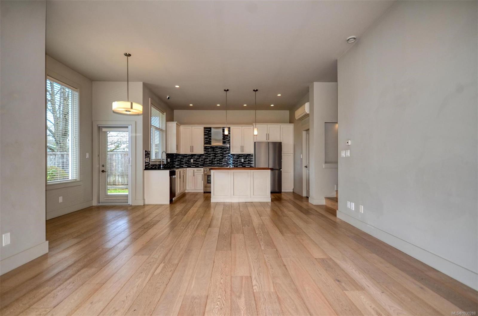 1220 Marchant Road, Central Saanich, BC, V8M 1G4 photo 5