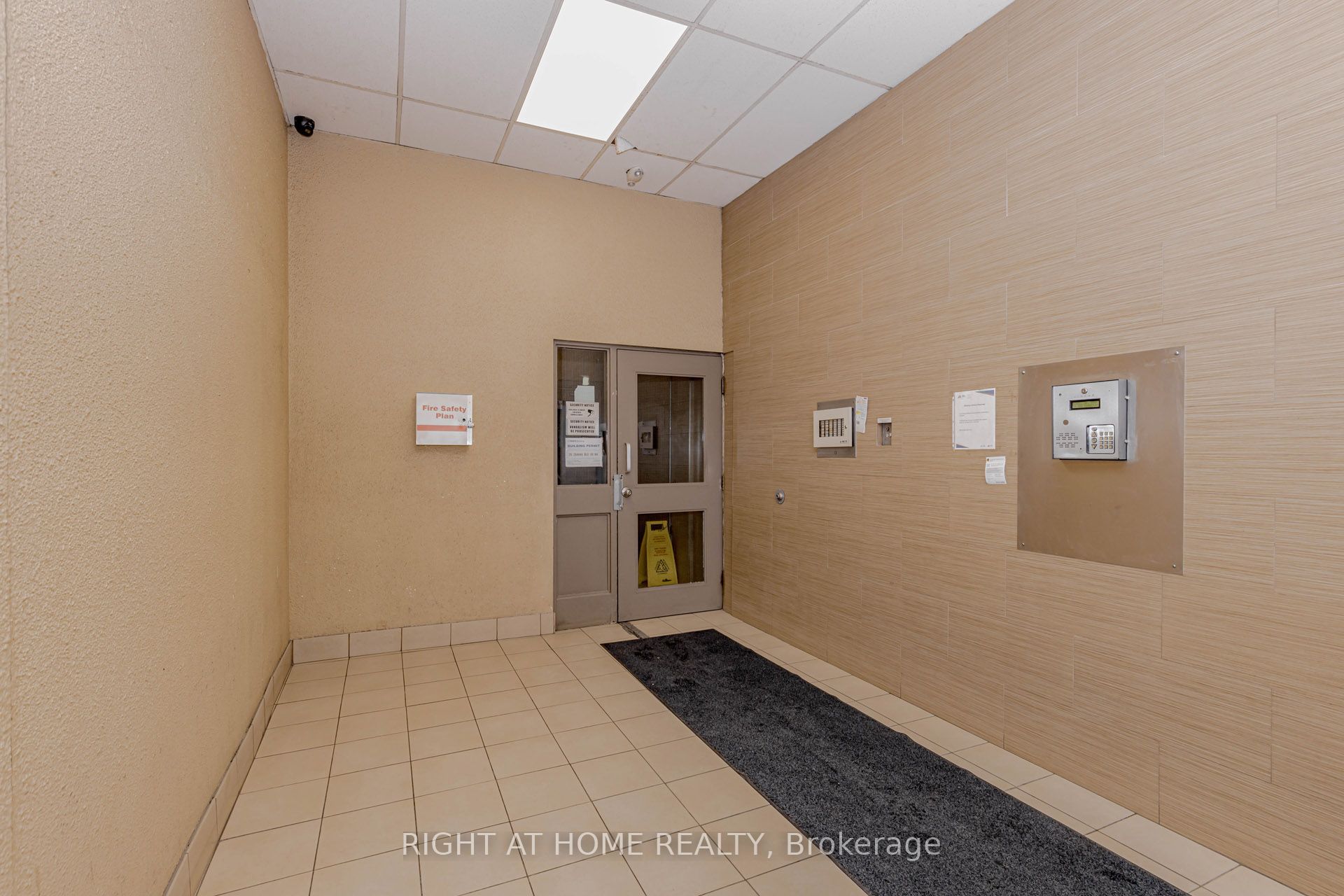 3-40 Rexdale Boulevard, Toronto, ON, M9W 5Z3 photo 5