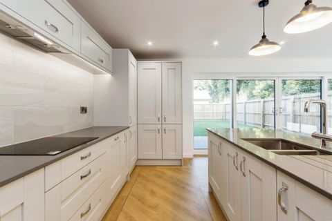 Burton Road, Gedling, Nottingham NG4, New home