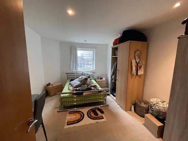 2 Bed Flat, Masshouse Plaza, B5, N1 7GU photo 3
