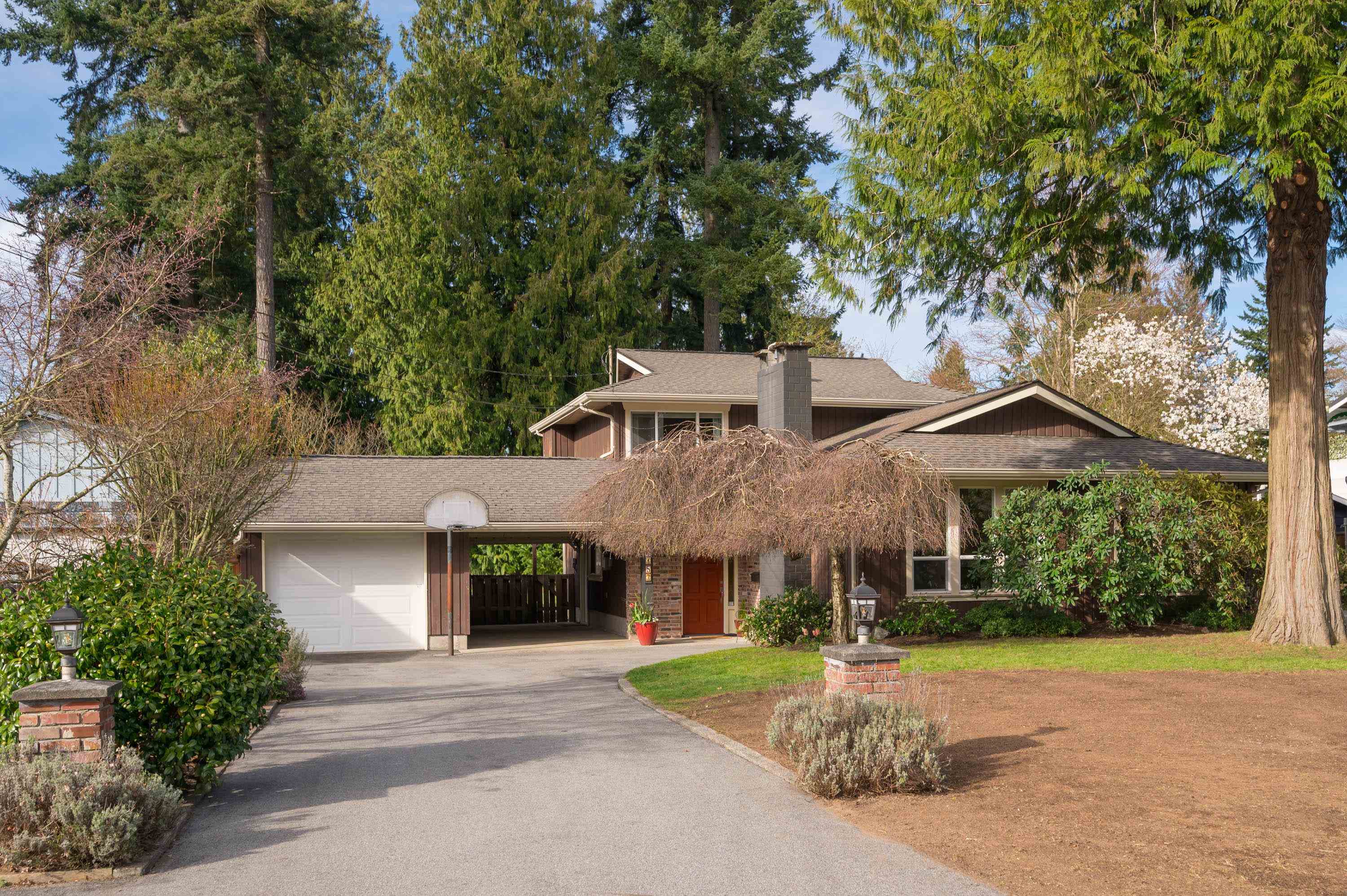 20157 43 Avenue, Langley, BC, V3A 3B9