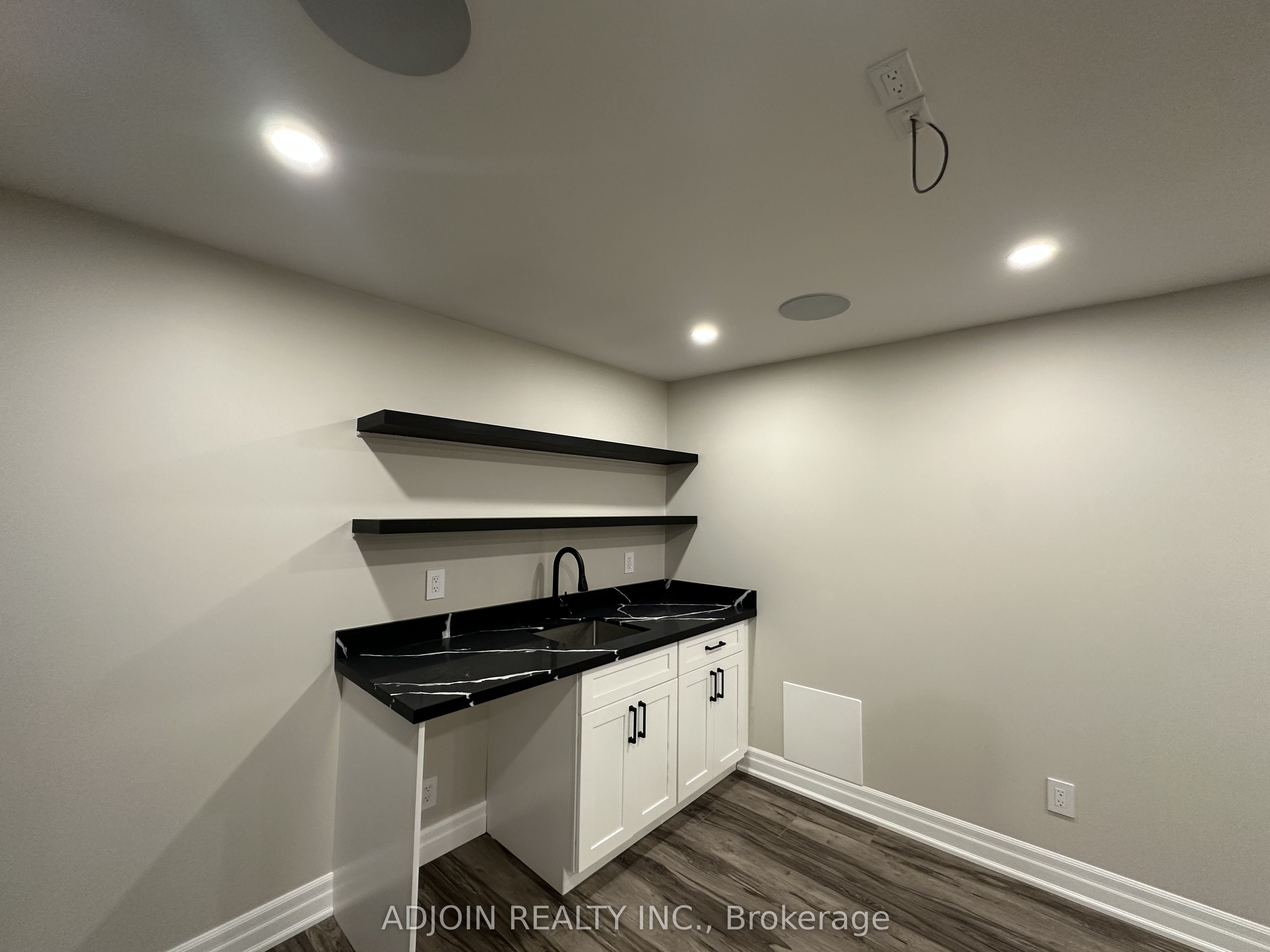 Additional image 3 of Basement-3366 Mulcaster Road, Mississauga, ON, L5L 5A7